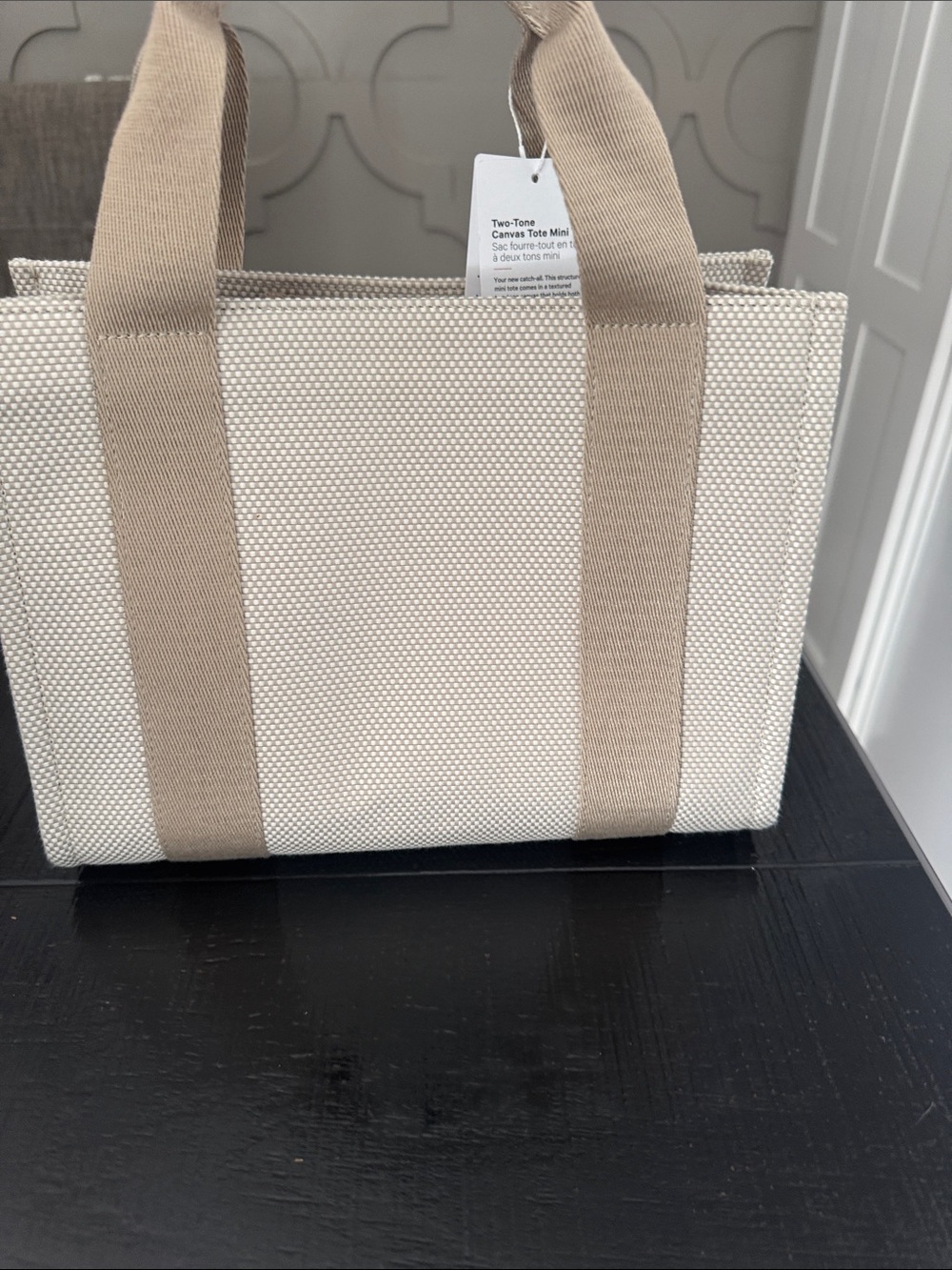 Lululemon two tone canvas tote mini 4.5L - Picture 3 of 6